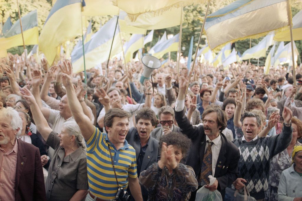 Für die Unabhängigkeit: Demonstranten vor dem Parlament in Kiew am 4. September 1991
